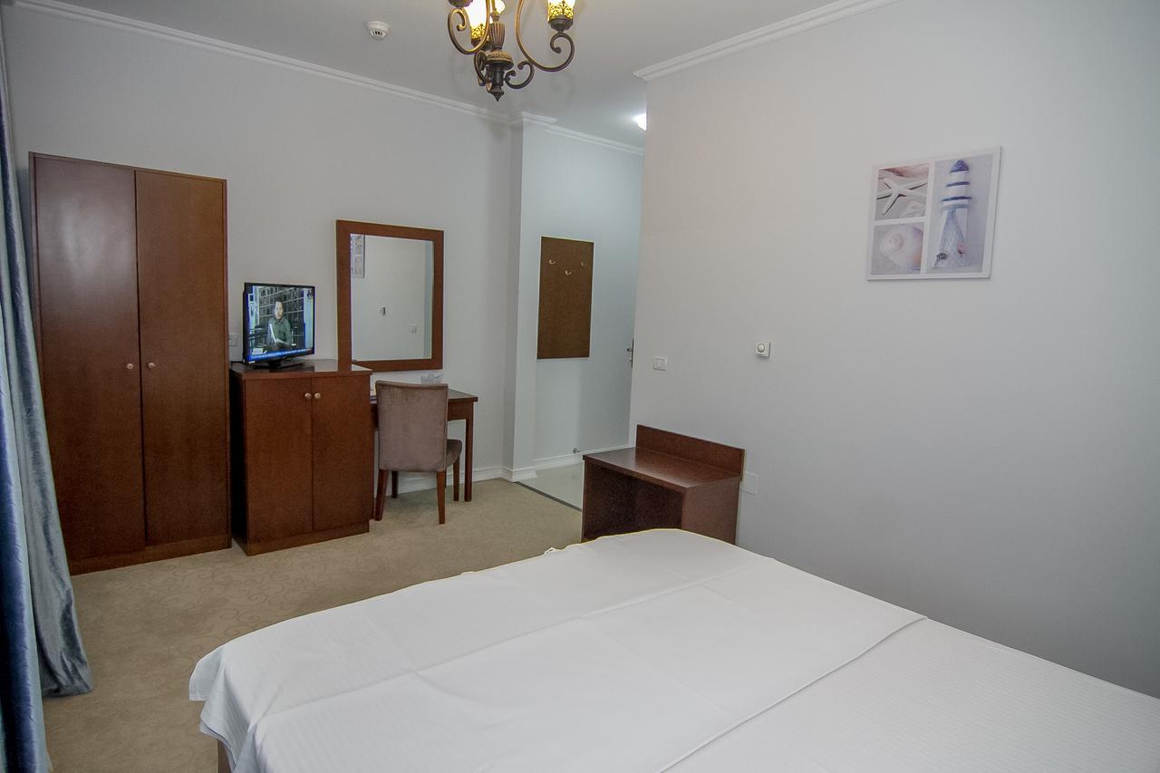 Hotel MaRailiS Mangalia Exterior foto