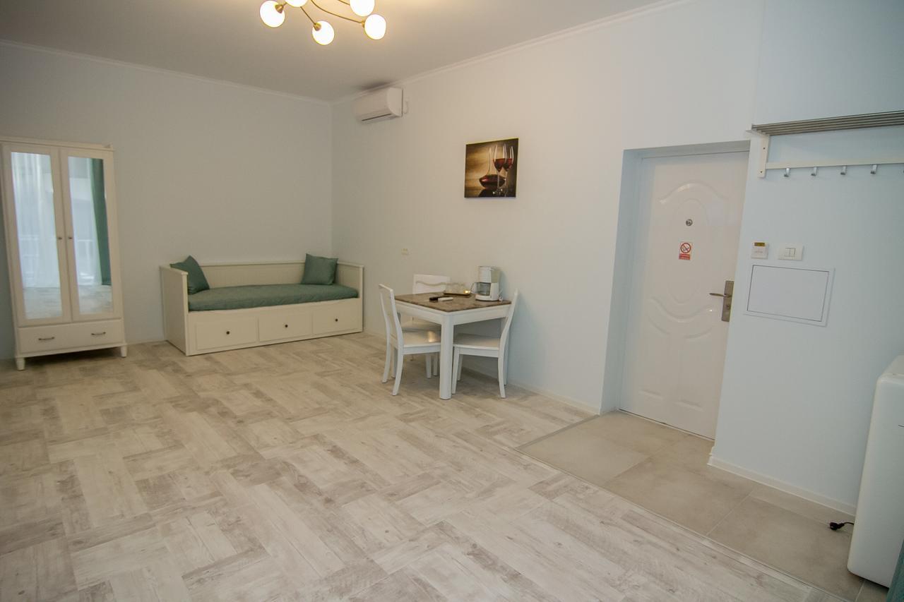 Hotel MaRailiS Mangalia Exterior foto