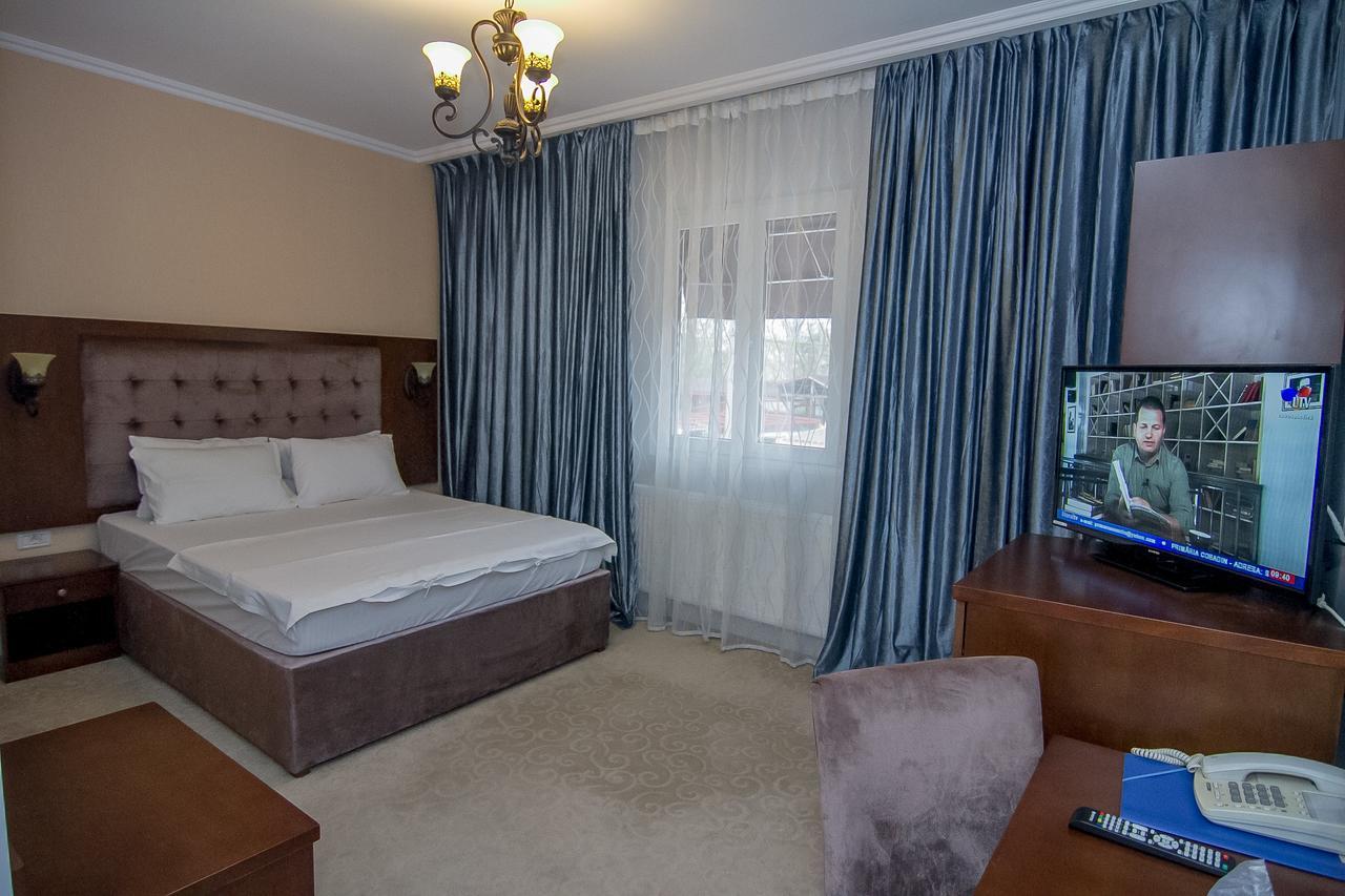 Hotel MaRailiS Mangalia Exterior foto